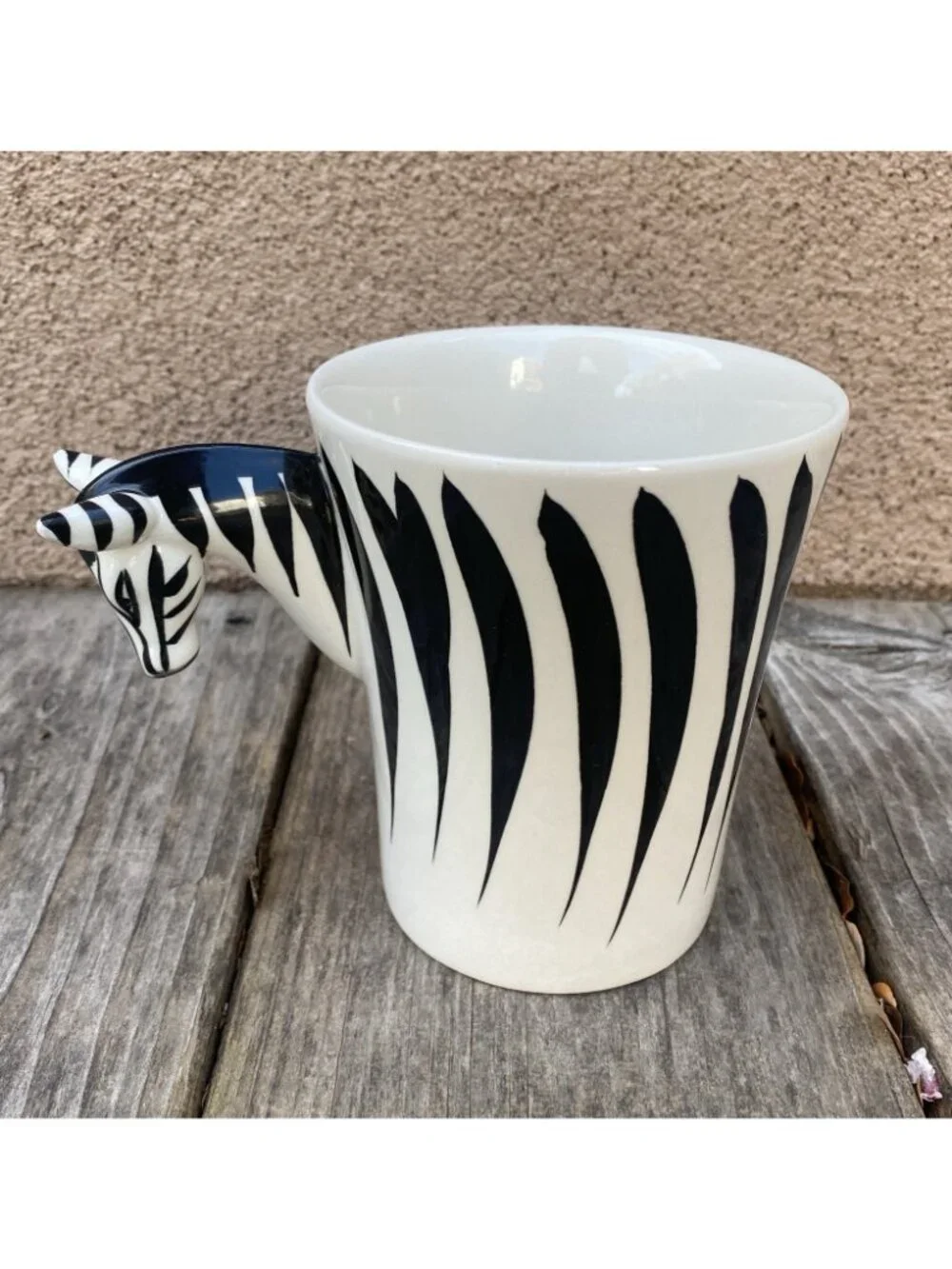 Pier 1 Zebra Mug hand painted stoneware 3-D Mug Cup AFrica Animal